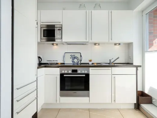 Kitchenette with high-quality appliances